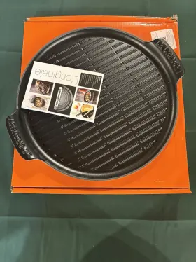 7225a Le Creuset French Bistro Grill Sea Salt