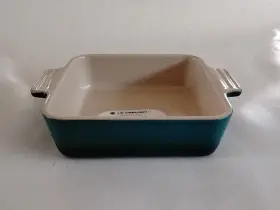 Le Creuset 840457412212 5 1/2 Inch 14cm - 20 Oz Small Square Baking Dish Deep Teal New