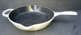 Ls20242659 Le Creuset Signature 10.25 Inch Cast Iron Skillet Grey Color Double Spout New