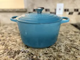 Ls2501-2467ss Le Creuset Signature Cast Iron 5 1/4 Quart Round Dutch Oven Caribbean Euc