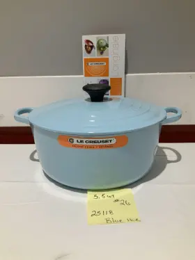 Ls2501-2659ss Le Creuset Round Dutch Oven 5.5 Quart Blue #26 Seconds Brand New