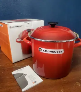 N5100-2267 Le Creuset Enameled Steel 8 Quart Stock Pot Cerise Red - New