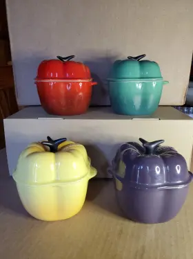 Pg1160-12 Le Creuset Ceramic Casserole Set 4-piece With Lids Multicolor 0.25 Quart 500 F Pg1160-12 Le Creuset Ceramic Casserole Set 4-piece With Lids Multicolor 0.25 Quart 500 F