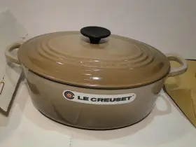 2502-27 Le Crueset Creuset Oval French Oven 4 1/4 Quart Vision Stone New In Open Box