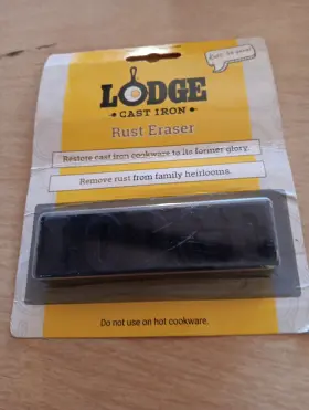 Lodge 075536035772 Cast Iron Rust Eraser Tool Restore Cookware Surface Tarnish 3.625 In
