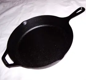 8046770 Lodge New 13 Cast Iron Pre-seasoned Skillet Fry Pan Stove Oven Grill Campfire #9