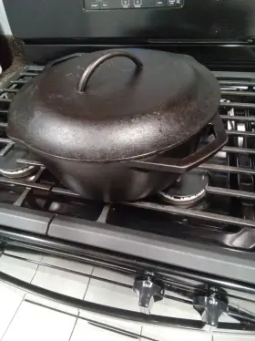 L10dol3 Lodge Cast Iron Dutch Oven Dual Handles Pre-seasoned Cooking Serving Pot 5 Qt