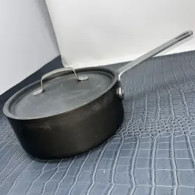8602 Magnalite Commercial Anodized 2 Quart Saucepan With Lid