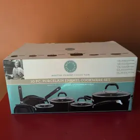 128939.10 Martha Stewart Premium Nonstick 10 Piece Porcelain Enamel Black Cookware Set New