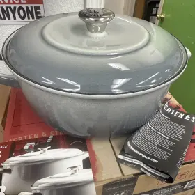 Cc003751-001 Merten & Storck New And 1873 Enamel Iron Dutch Oven Lid 5.3 Quart - Cloud Grey