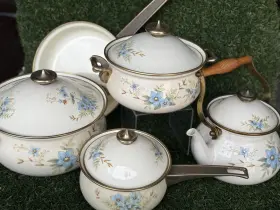 Un704 Mikasa Grande Chef Day Dreams Cookware Set Enamel And Brass See Descr