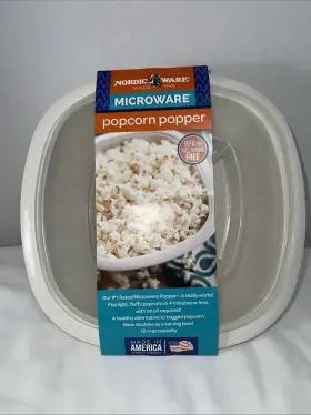 Nordic Ware 011172601285 Microwave 12 Cup Popcorn Corn Popper Made In Usa