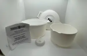 Nordic Ware 011172640000 Nordicware Microwave Rice And Pasta Cooker Cup Cookware 8.5 White