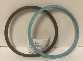 100112 Pampered Chef 9.5 Inch Quick Cooker Silicone Gasket Black And Blue