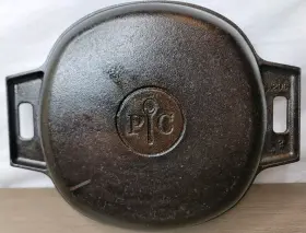 100178 Pampered Chef Skillet Cast Iron Black Double Handle 10 Inch Square Shape 20c - 2