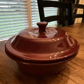 11132 Pampered Chef Red Ceramic Round Casserole Dish With Lid 1.5l