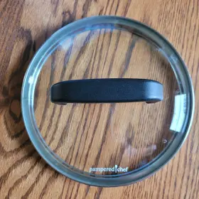 2743 Pampered Chef Nonstick 2 Quart Saucepan Lid 7 1/2 Inch