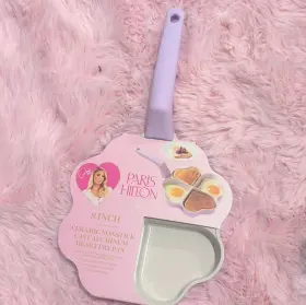 Ph14039-as Paris Hilton 8 Inch Ceramic Nonstick Heart Fry Pan Mystic Purple