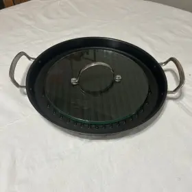 6995 Princess House 18/10 Stainless Steel 13 Inch Round Grill Pan With Glass Press