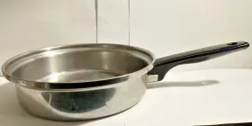 Ss-304 Prudential Ware 8 Inch Frying Pan Tri Clad Stainless Steel Van With Titanium