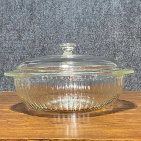024-s Pyrex Vintage 2 Quart Clear Ribbed Round Casserole Dish With Lid 624c