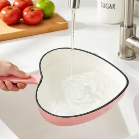 Hou-qinyoung-2205 Qinyoung 9.2 Inch Enameled Cast Iron Heart Shaped Frying Pan Pink Nonstick Skillet