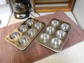 60026 Revere Ware Like 2516 6-cup Cup Cake/muffin Pans Stainless Clean And Shiny