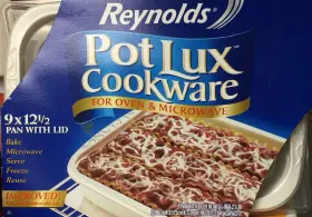 Reynolds 010900041911 One 1 Pot Lux Cookware - Bake Microwave Freeze Reuse Lasagna New