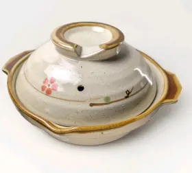 4892 Sakura Rice Cooker Japanese Clay Pot Mini Donabe Yosenabe With Lid 6 3/4 Inch Stoneware