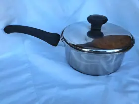 23035 Sears Heat Core #23035 Stainless Steel Cookware 1.5 Quart Sauce Pan Pot With Lid
