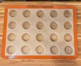Silpat 814442009282 20 Mini Muffin Perfect Baking Mold