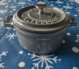 1101006 Staub Graphite Gray Cast Iron 0.25- Quart Mini Round Cocotte