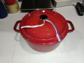 1102406 Staub Cast Iron Dutch Oven 4- Quart Round Cocotte Cherry. Made In France