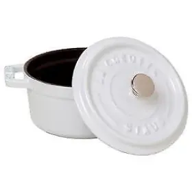 1102802 Staub 7 Qt Round Cocotte White