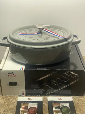 Staub 272340011160 Cast Iron 4- Quart Oval Cocotte