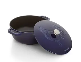 Staub 272340031168 Essential Dark Blue 3.75- Quart Round French Oven With Rooster Lid New