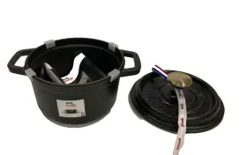 40509-476-0 Staub Cast Iron Round Cocotte 14cm .75 Quart Black Matte Dutch Oven Model 1101425
