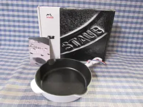 Staub 872078038533 Traditional Fry Pan 8.5 Inch Deep Skillet Store Display Fast Free Shipping