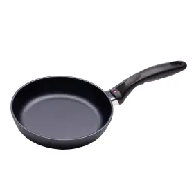 0141.001 Swiss Diamond 8 Inch Frying Pan - Hd Nonstick Coated Aluminum Skillet Dishwasher Safe
