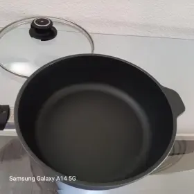 6724c Swiss Diamond 9 Inch Nonstick Saute Pan Cooking Skillet And Glass Lid 3 Quarts Euc