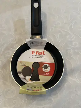 A85700 T-fal 032406039445 Specialty Nonstick One Egg Wonder Fry Pan 4.5-inch