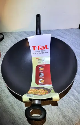 T-fal 032406065680 New Easy Care Nonstick Wok 14.25 Inch Dark Gray 2 Handles