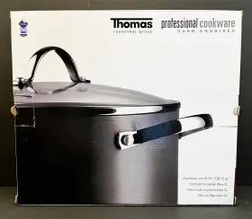 403107 Thomas Rosenthal Professional Cookware Dutch Oven With Lid 9.4 Inch 5.28 Quart Teflon