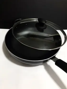 Hf11116 Tools Of The Trade Non Stick 5 Quart 12 Inch Deep Saut Pan - Pot With Glass Lid Euc