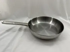 Hr10819 Tools Of The Trade 9.5 Inch Fry Pan Dishwasher Safe