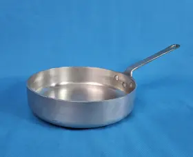 5263 Toroware Vintage 10 Inch Aluminum Pan By Leyse #5263 Made In Usa