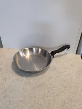 808203 Townecraft Chef S Ware 10 1/2 Inch French Omelet Egg Pan Stainless Steel Skillet