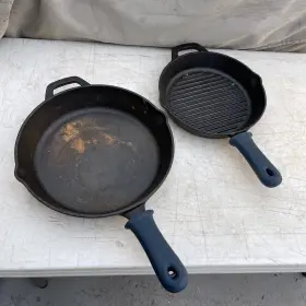 1136435 Tramontina 2 Piece Pre-seasoned Cast Iron Skillets 12&10 Inch Grill Barely Used