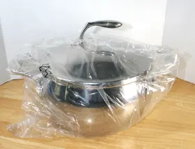 9555 Tupperware Chef Series Stainless Non Stick 6 Quart Stockpot And Lid New No Box