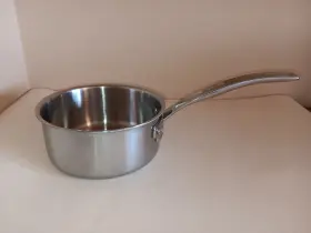 4001-3015 Viking 1.5 Quart Stainless Steel Saucepan No Lid Dishwasher Safe Induction Gas Elec
